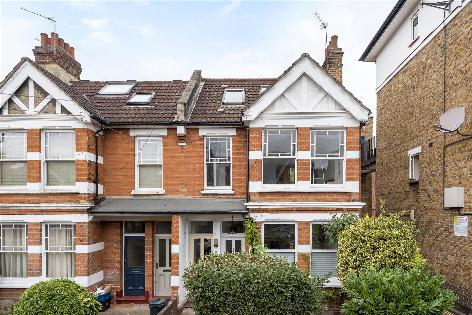 Avondale Road, Mortlake, SW14 James Anderson South West London